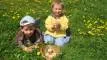 gschwandnerhof-kinderbauernhof-bayerischer-wald-frühlingswiese-osterurlaub