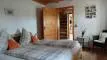 Schlafzimmer-ebenerdig-ferienhaus-bauernhof